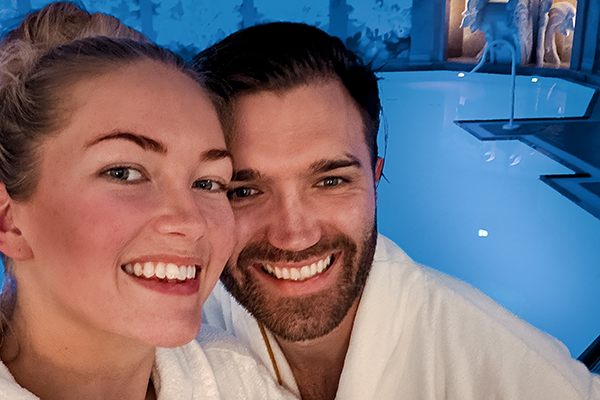 Romantisk-skiferie-&Oslash;strig-Travelers-Planet-12-2025-600x400